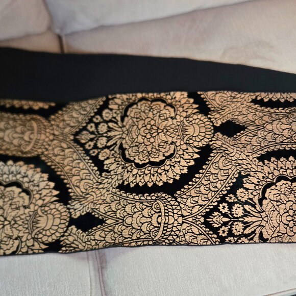 Dana Herbert Black and Gold Floral Medallion Scarf - Picture 2 of 6